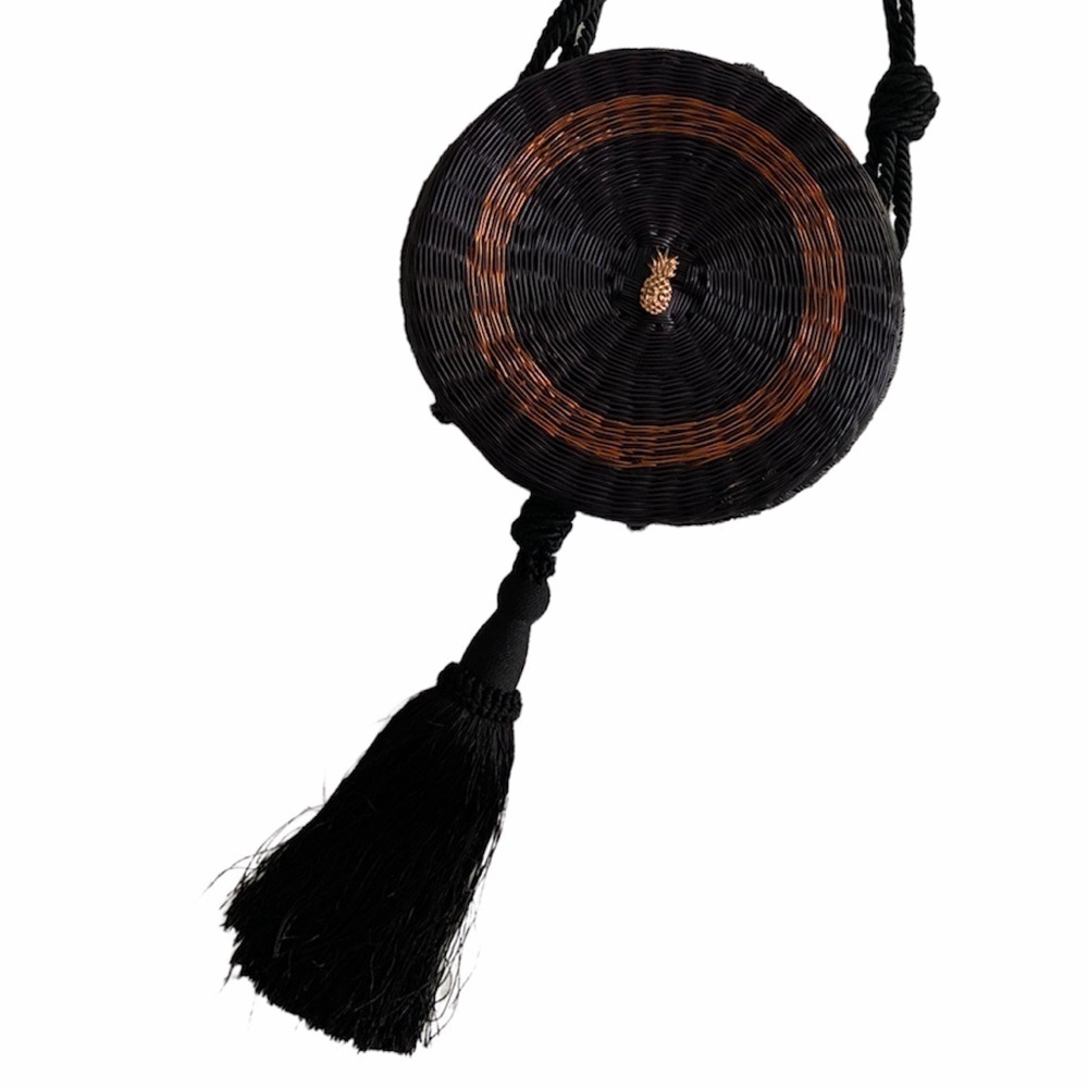 PC Round Basket Weave Purse with Large Black Tassel - Picture 2 of 8